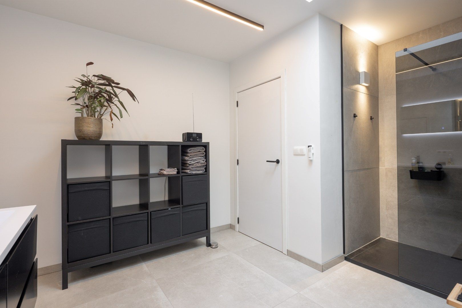 Prachtige, instapklare woning te koop! foto 22