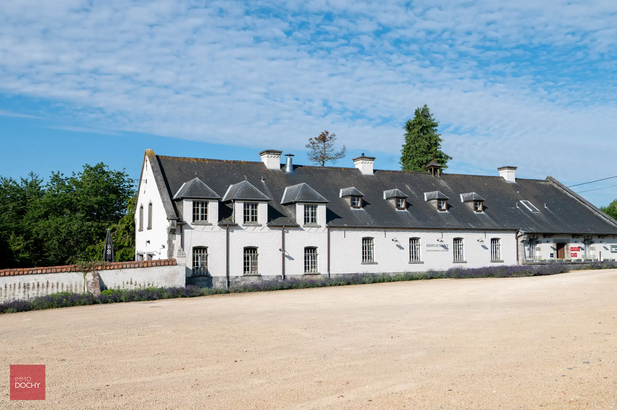 Karaktervolle eigendom met restaurant en woonst foto 24