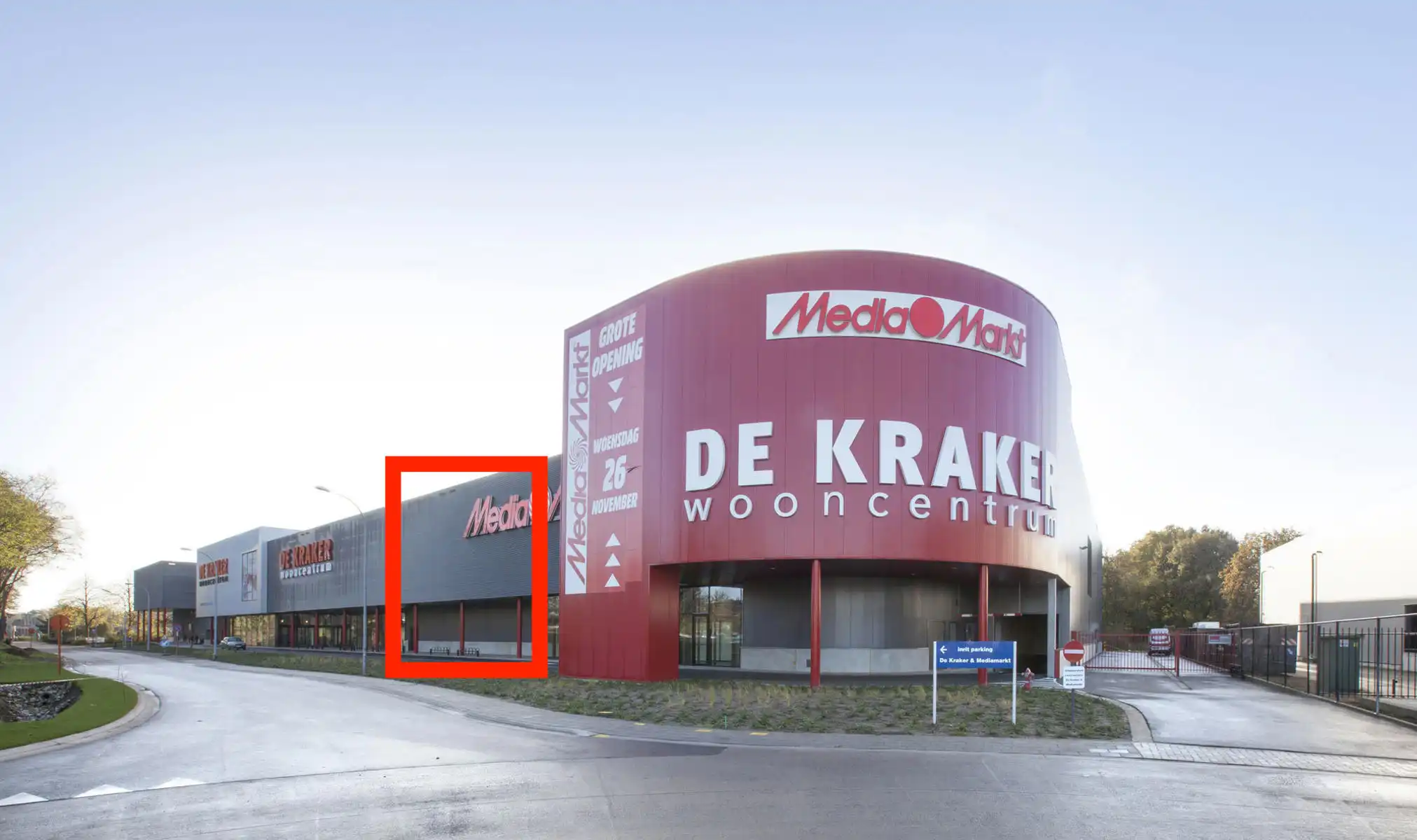 Casco ruimte 1.198 m² tussen De Kraker en Mediamarkt foto 9