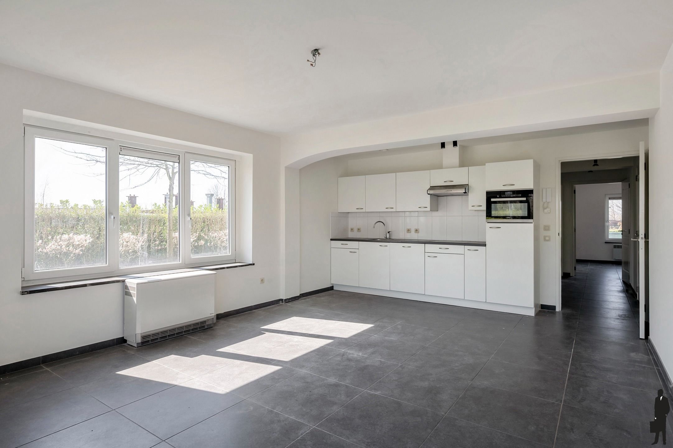 Instapklaar 2 slpk. appartement, gelegen op de Bredabaan te Wuustwezel foto 3