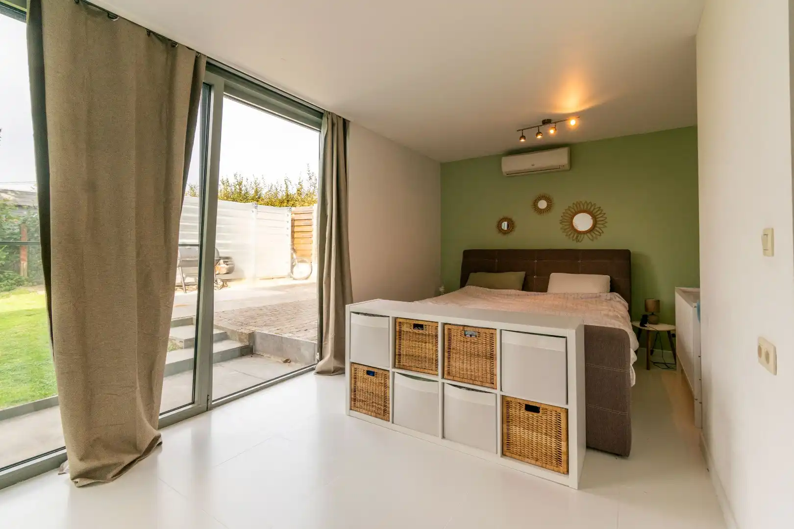 Een instapklare, heel aangename villa met oa. 3 grote slaapkamers! foto 14