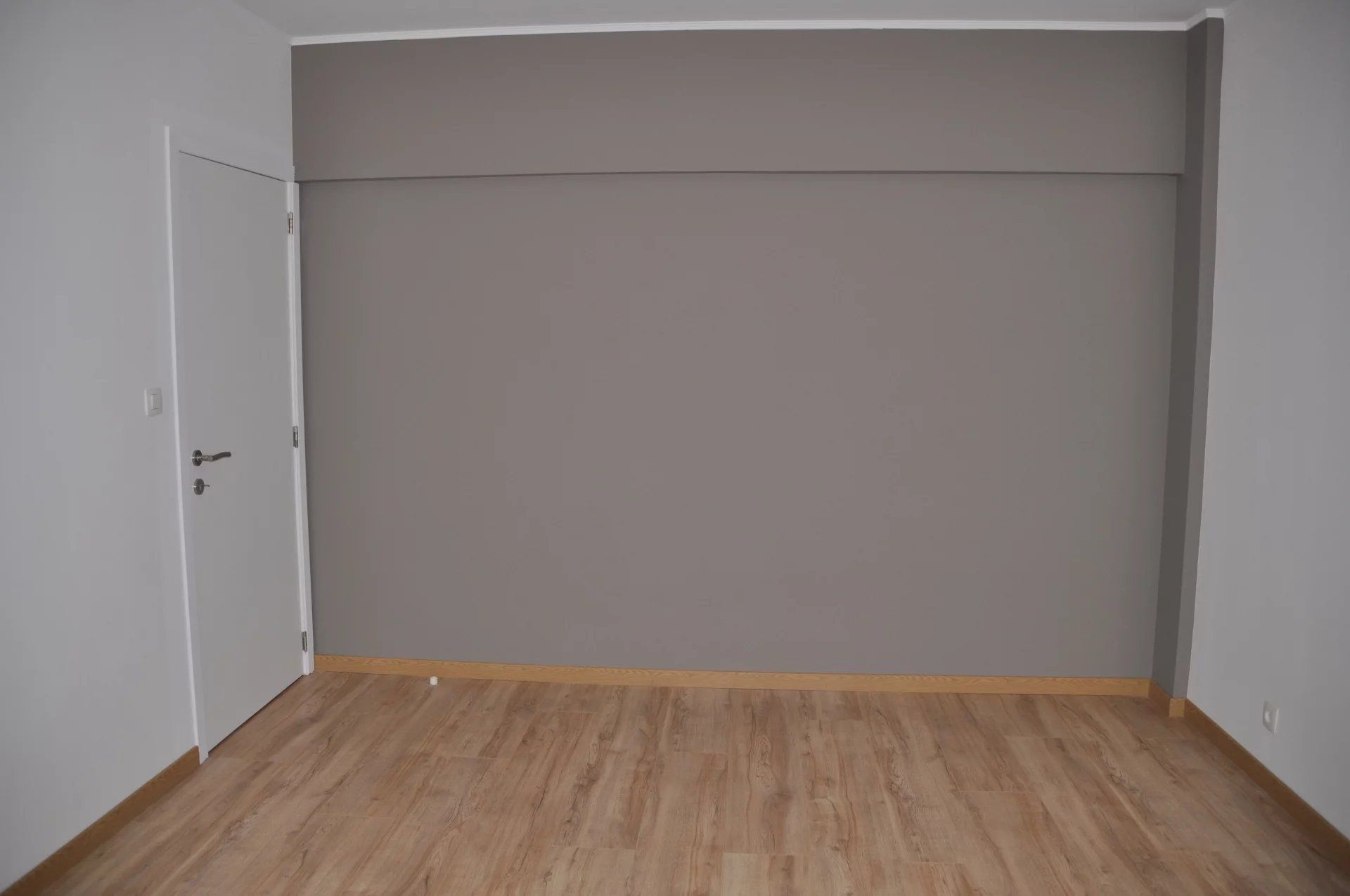 VERRASSEND APPARTEMENT MET 3 SLPK'S EN PARKEERPLAATS IN LANAKEN CENTRUM foto 19