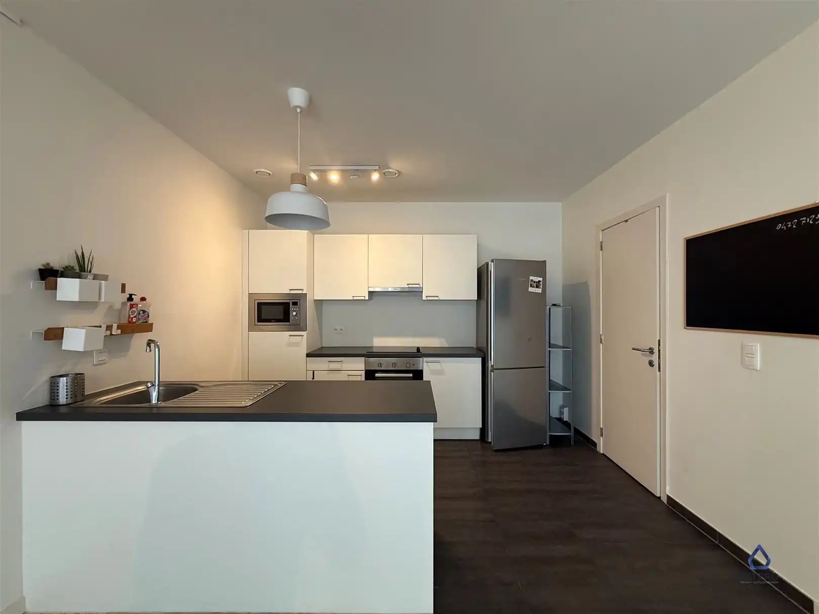 Modern nieuwbouwappt 2-SLK te Tour & Taxis foto 8