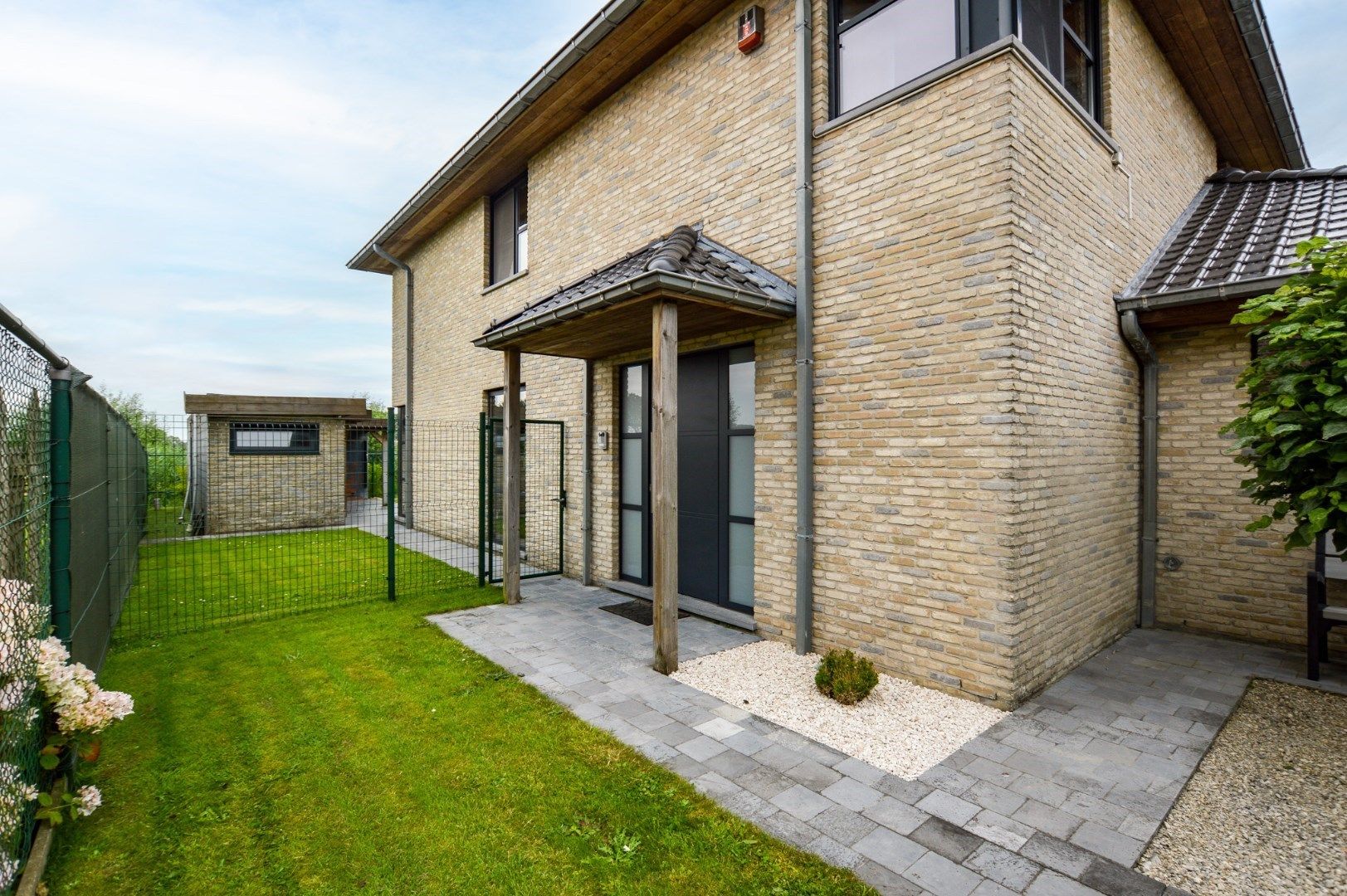 Prachtige recente villa in Koolkerke met fantastisch verzicht foto 4