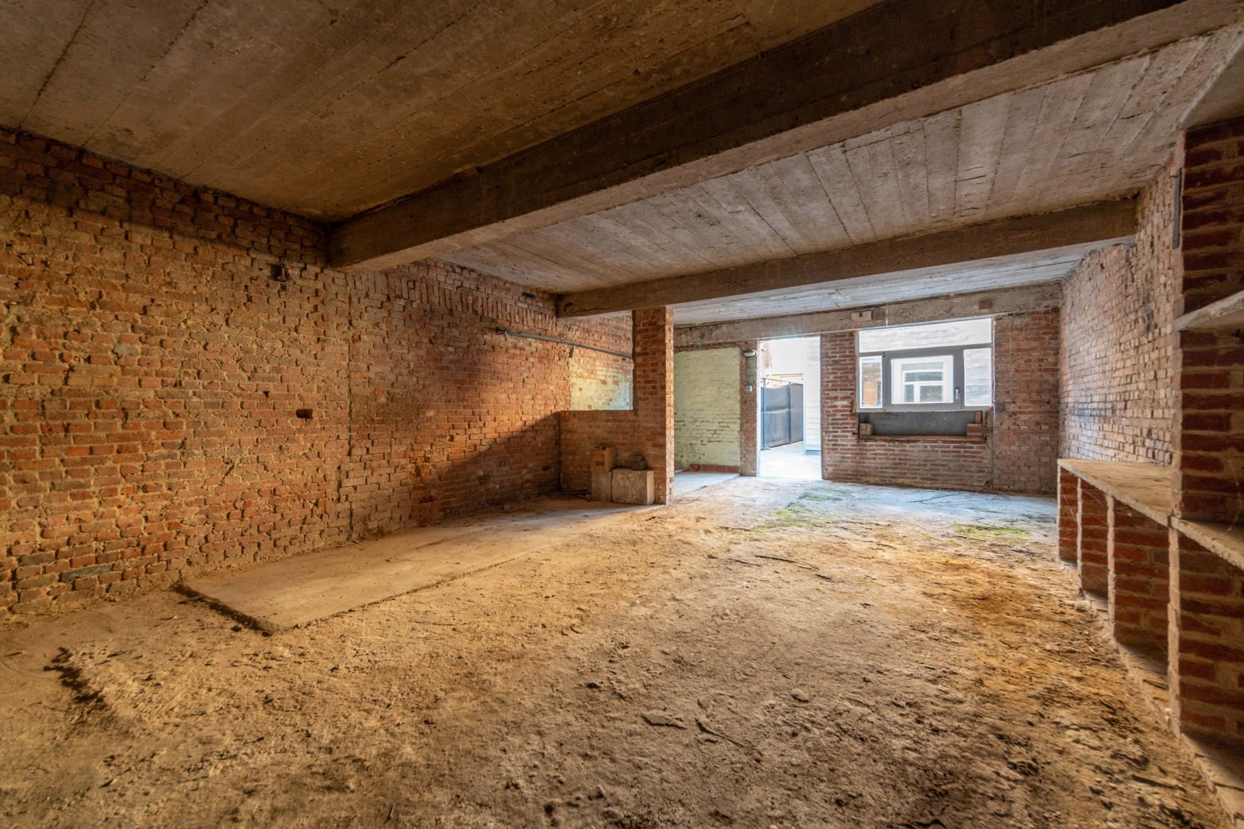 Perfect gelegen gelijkvloers appartement met 1 slaapkamer.  foto 8