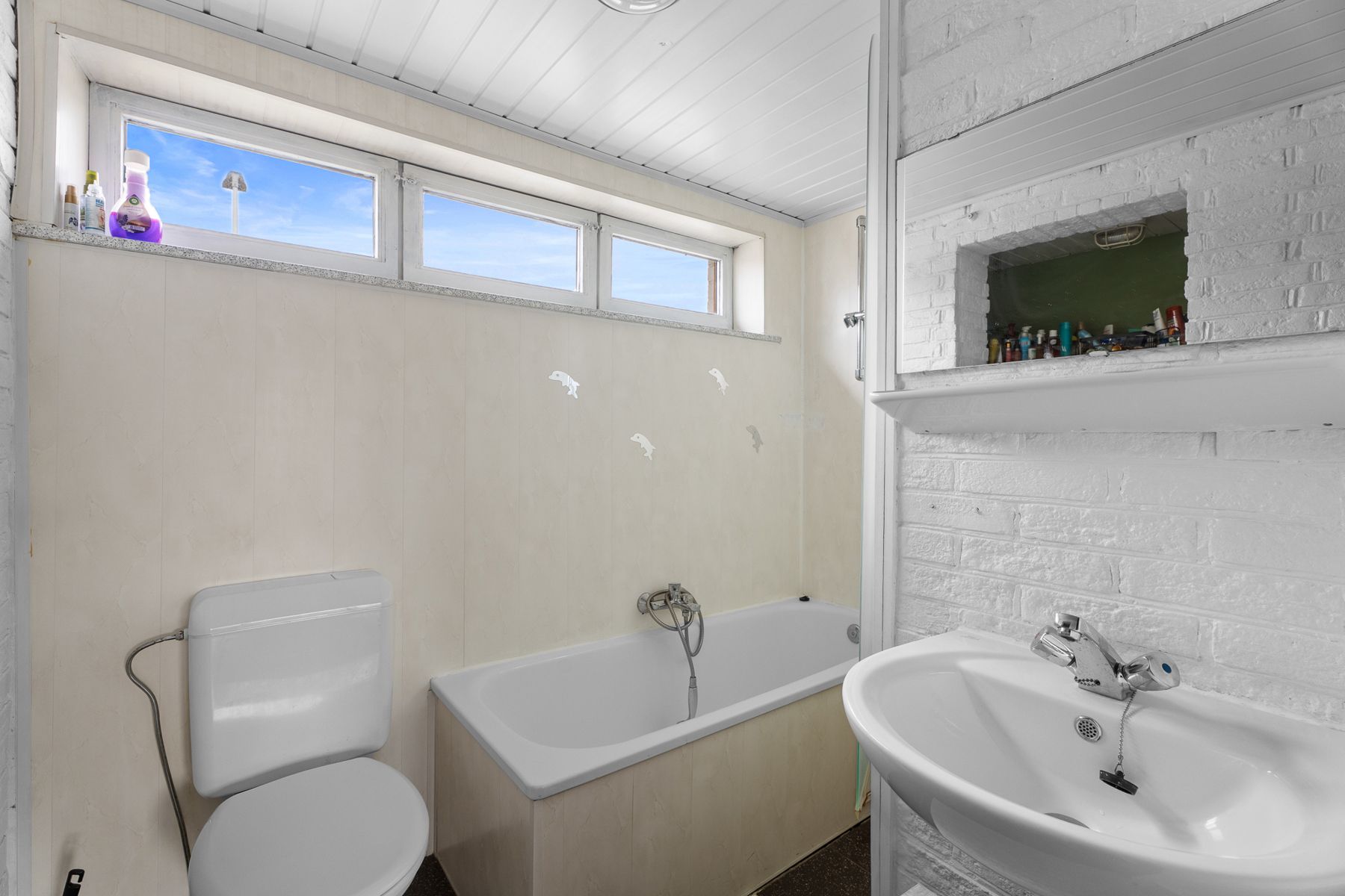 Ruime 3-slaapkamerwoning in centrum Zele! foto 8