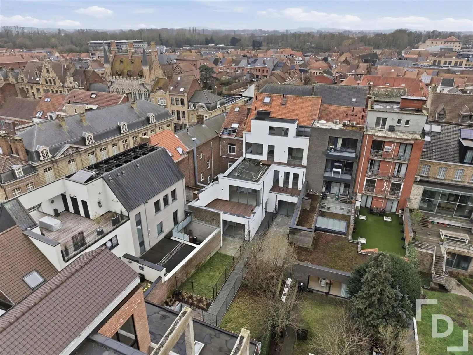 Nieuwbouwappartementen op toplocatie in centrum Ieper. foto 8
