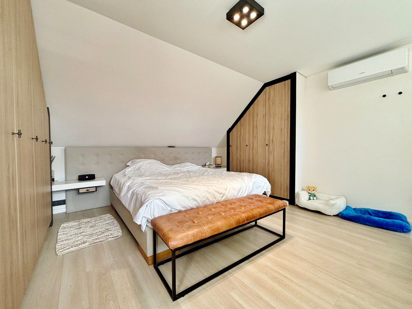 Recente instapklare gezinswoning met zonnige tuin op rustige centrale ligging. ( EPC: A ) foto 14