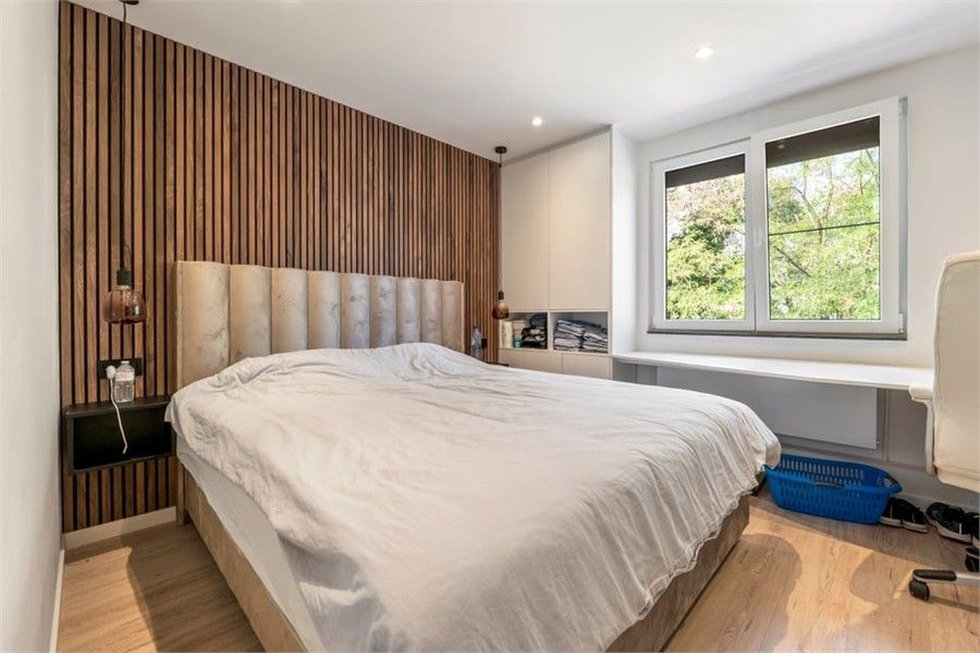 RUIME GERENOVEERDE WONING OP EEN ZEER GOEDE LOCATIE foto 24