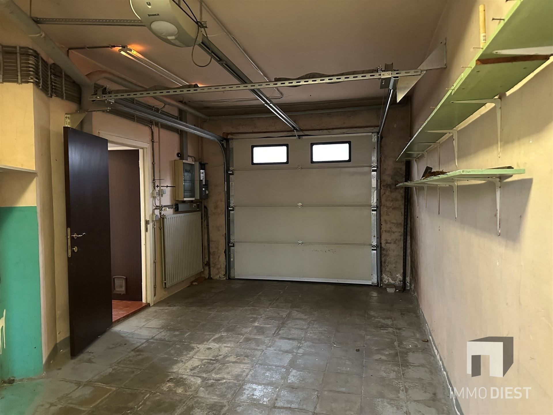 Op te frissen stadswoning met 3 ruime slaapkamers, bureau of dressing foto 8