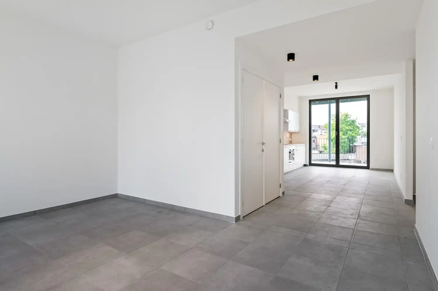 Prachtig en lichtrijk nieuwbouwappartement te huur nabij Zurenborg! foto 6