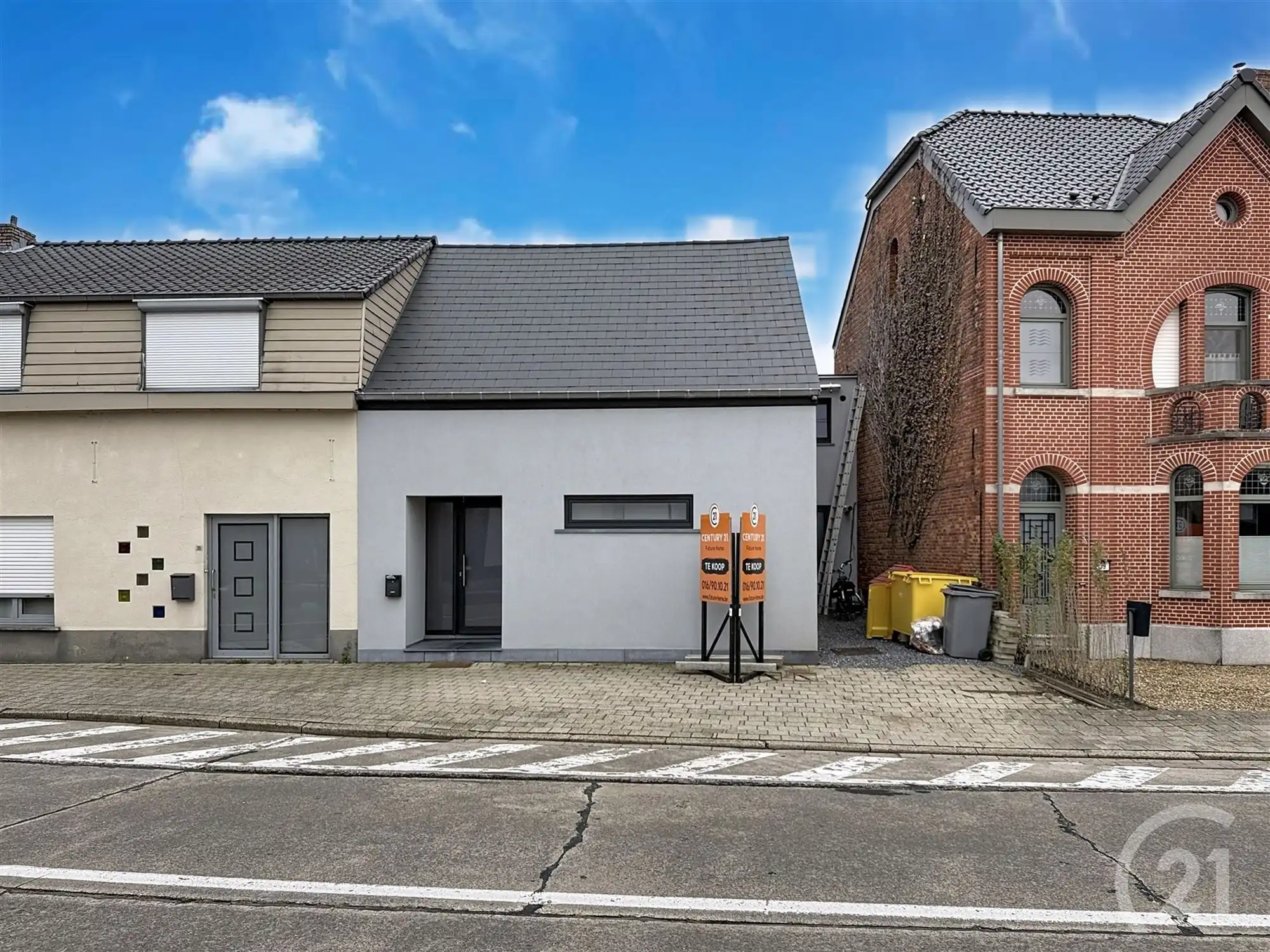 Ruime gezinswoning met 5 slaapkamers in centrum foto 3