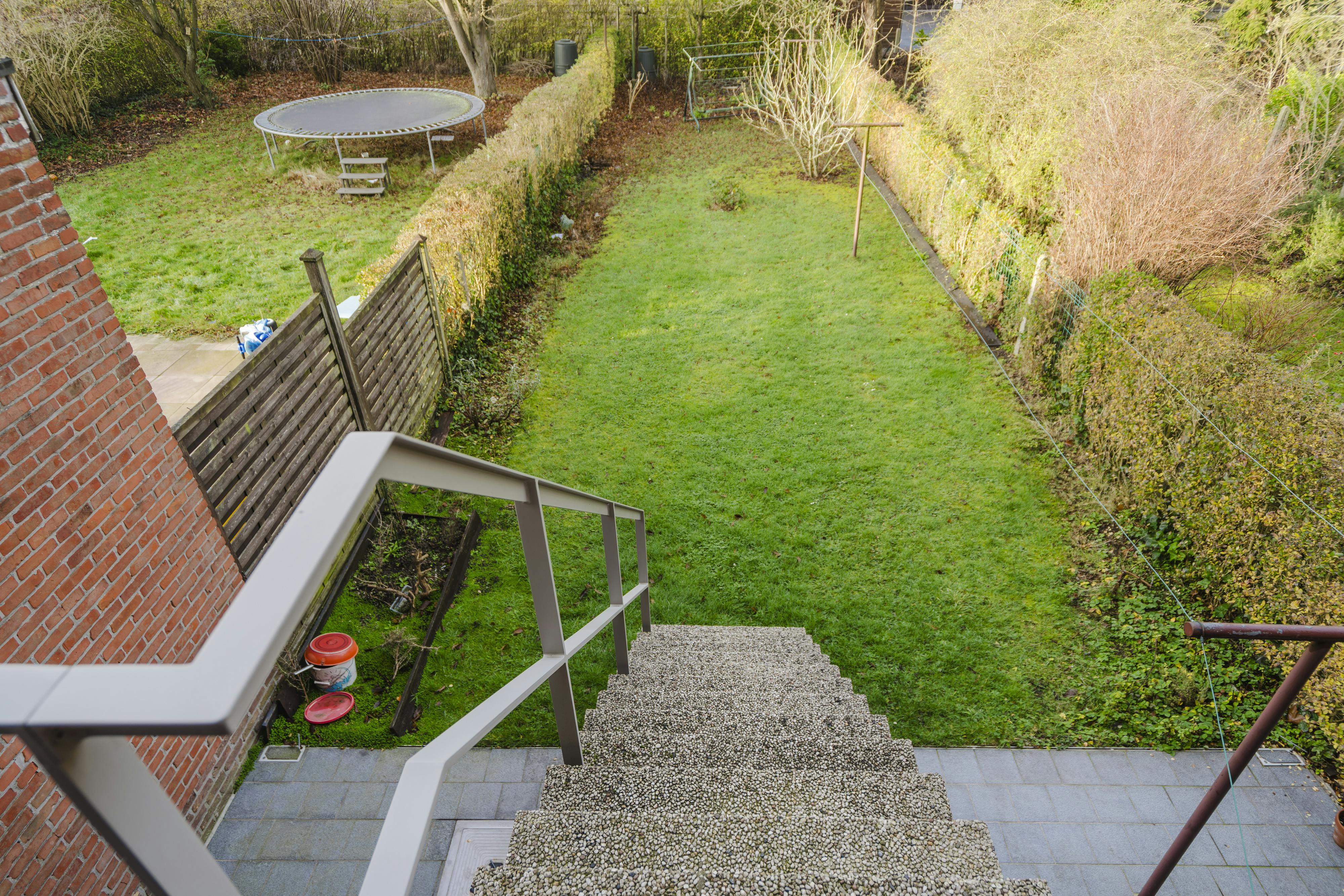 Bel-etage met 3 slaapkamers op een centrale ligging te koop in Kortrijk foto 16