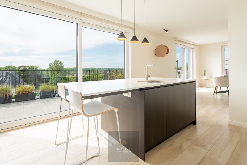 Recent luxe penthouse-appartement met 3 slaapkamers. foto 4