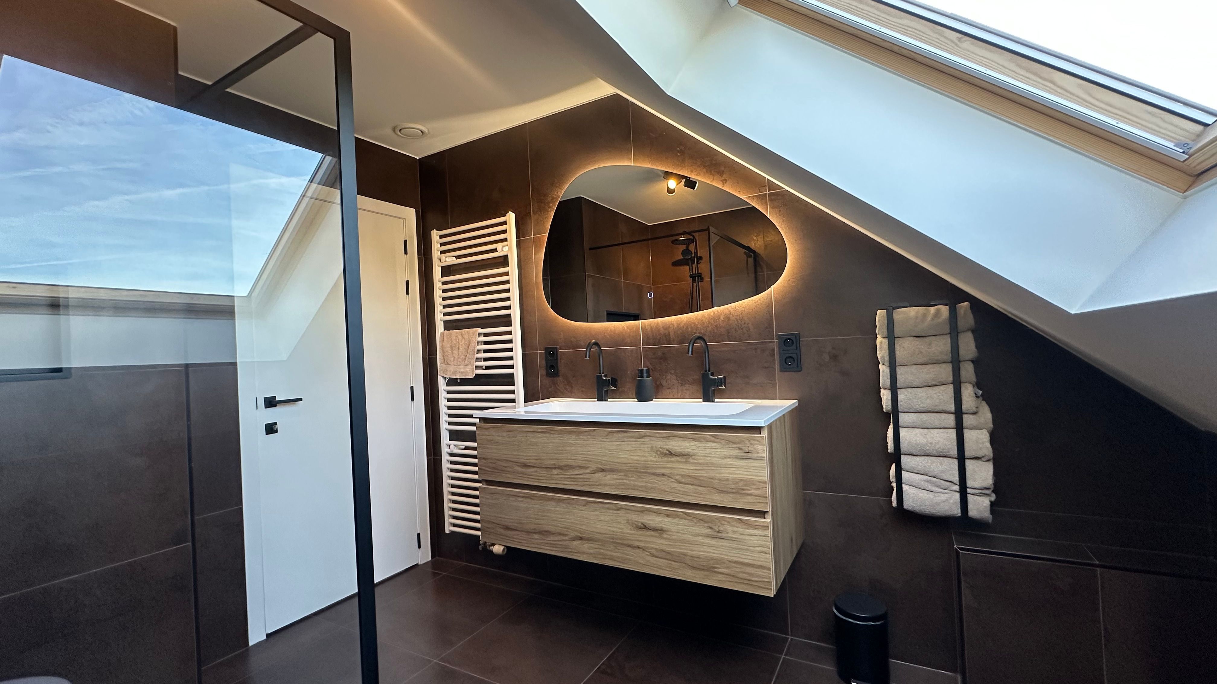 MODERNE DUPLEX TE LANAKEN MET 3SLKP - TE KOOP foto 12