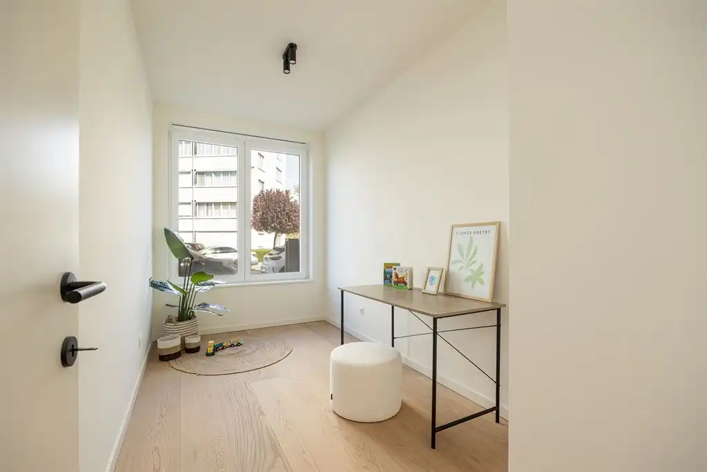 Gelijkvloers app met 3 slpk en tuin foto 11