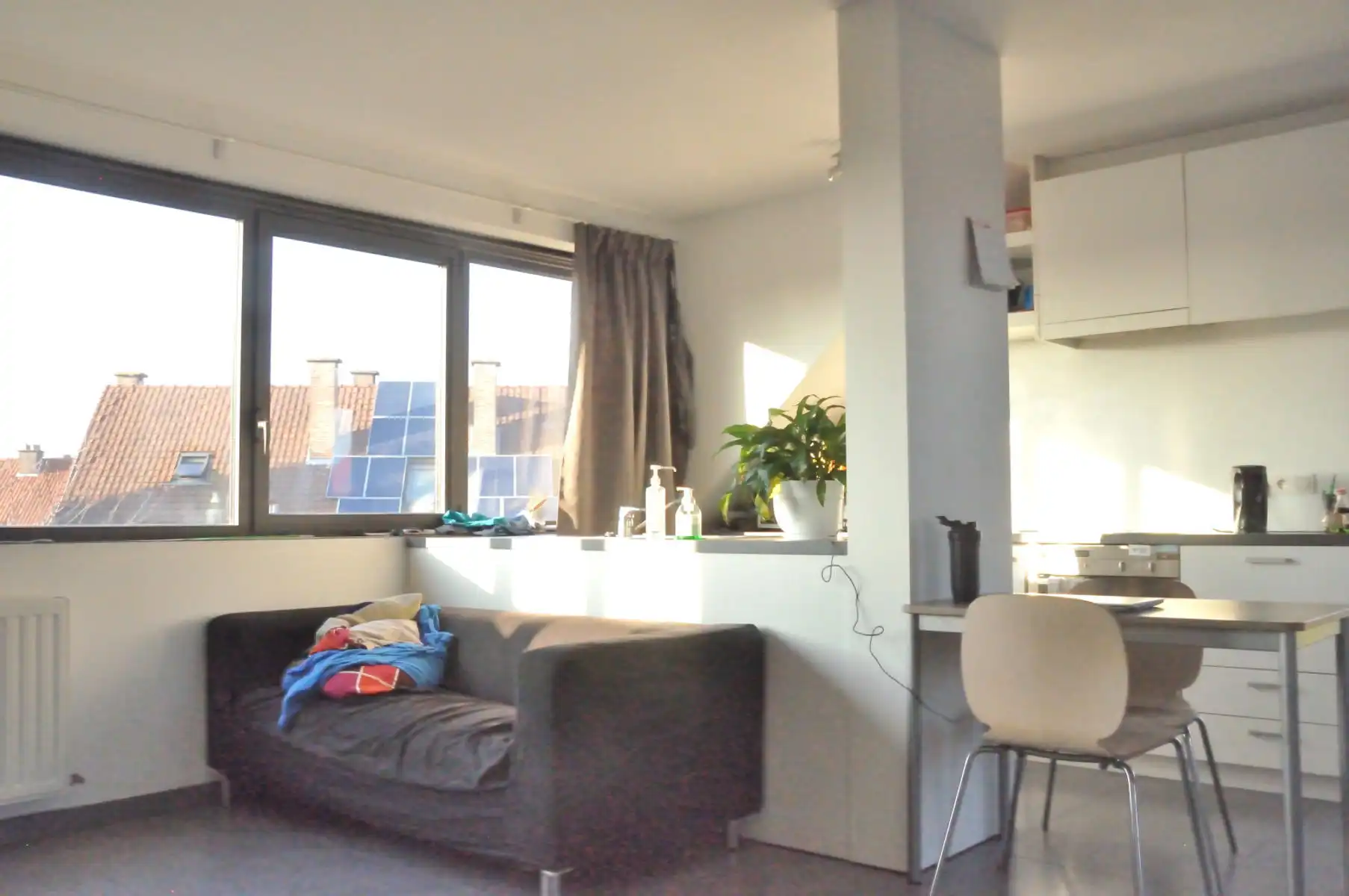 Welgelegen flat met garage en kelder... foto 4