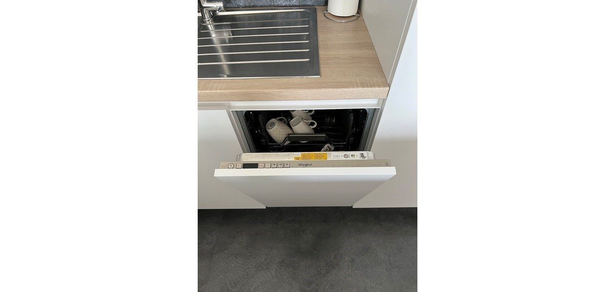 Gemeubeld appartement met 1 slaapkamer - frontaal zeezicht foto 8