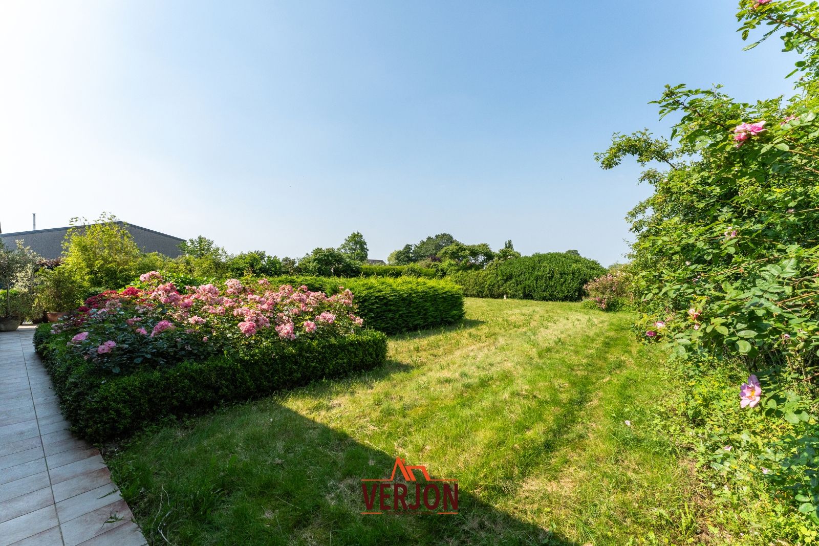 Stijlvolle Villa met Onbegrensde Mogelijkheden foto 4