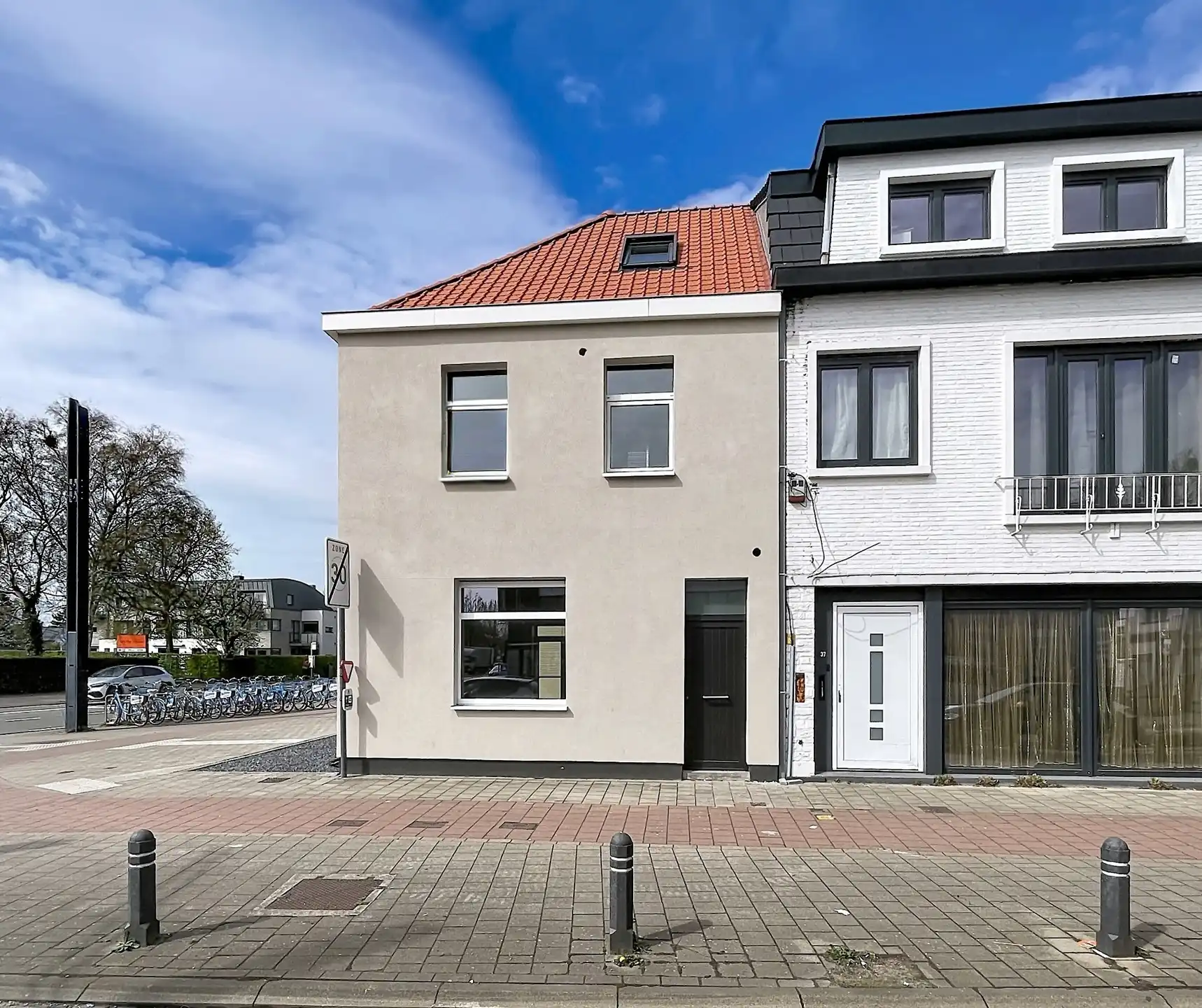 Gerenoveerde woning met 3 slp en ruim terras te Zwijnaarde foto 17