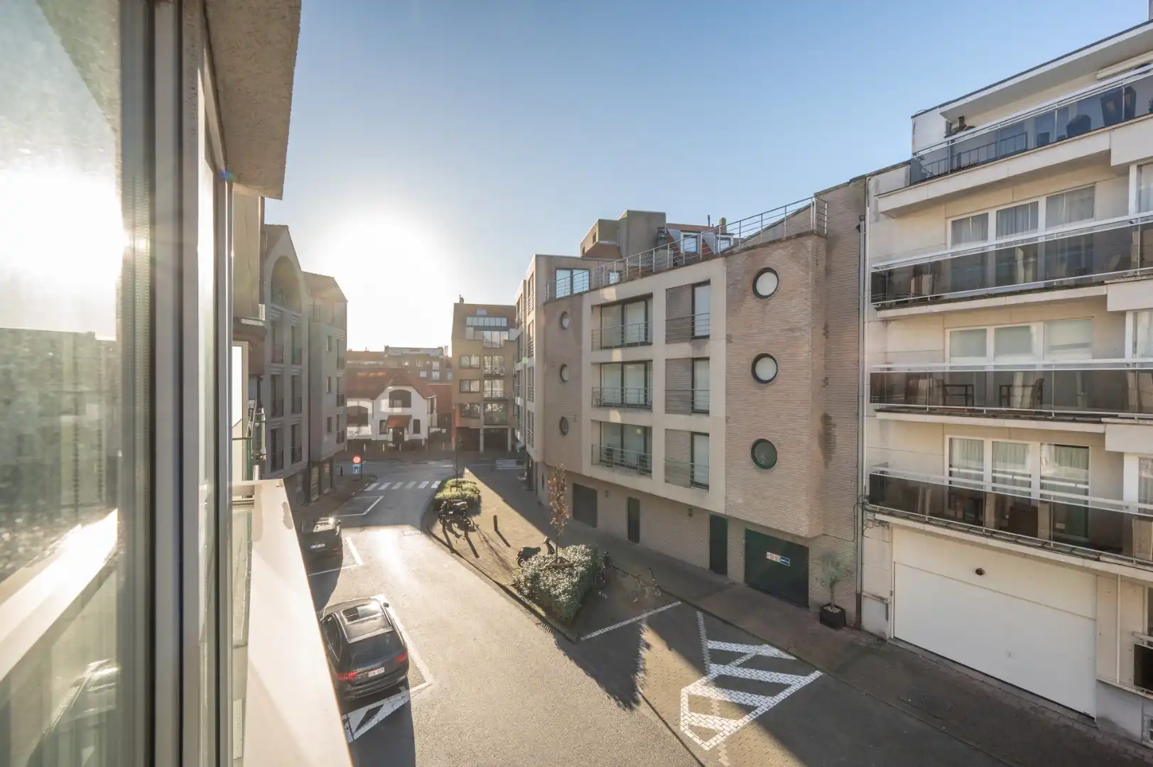 Smaakvol gerenoveerd appartement met ruim terras in hartje Knokke foto 17