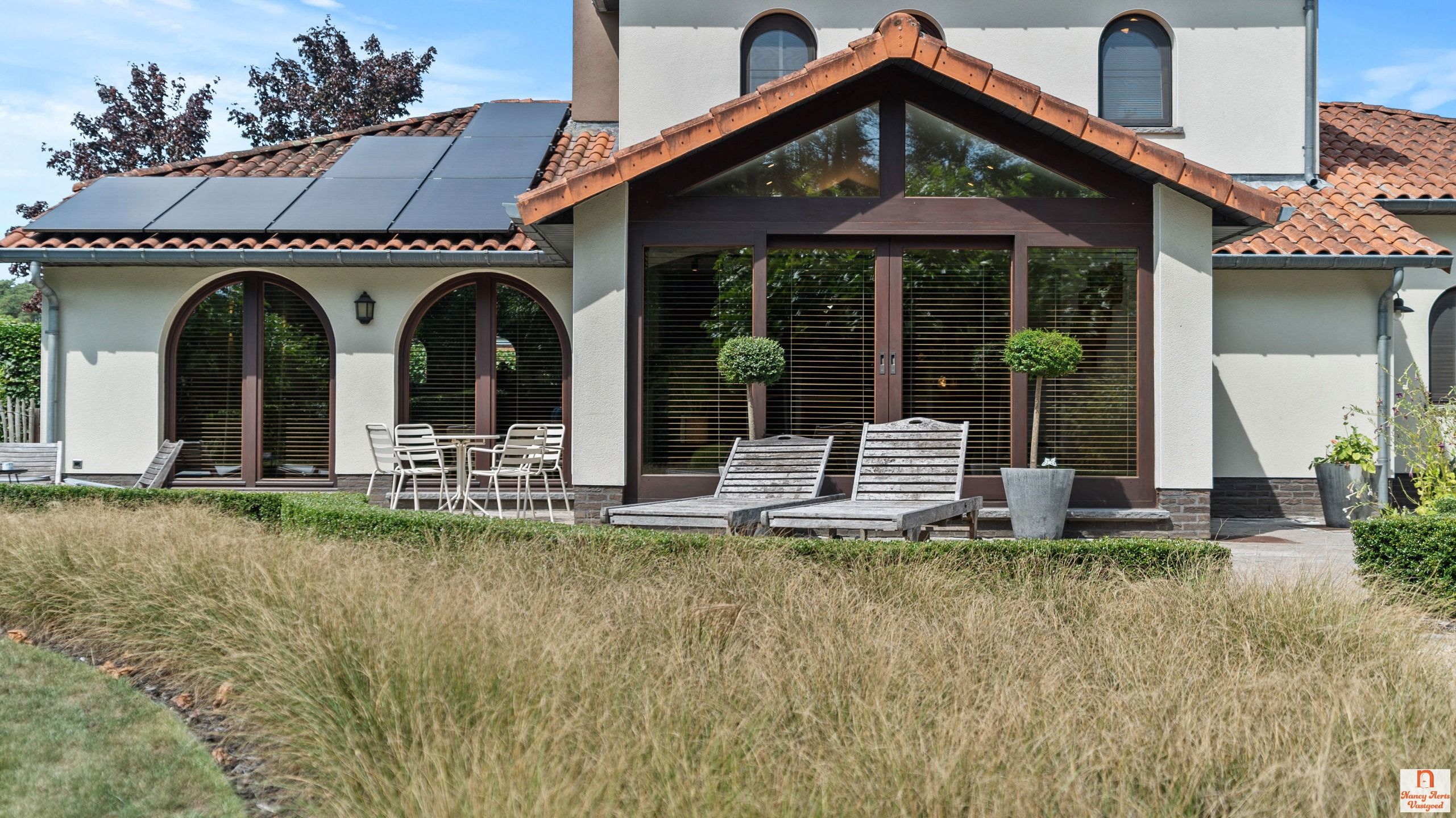 Stijlvol landhuis met tijdloze luxe en doordachte indeling foto 39