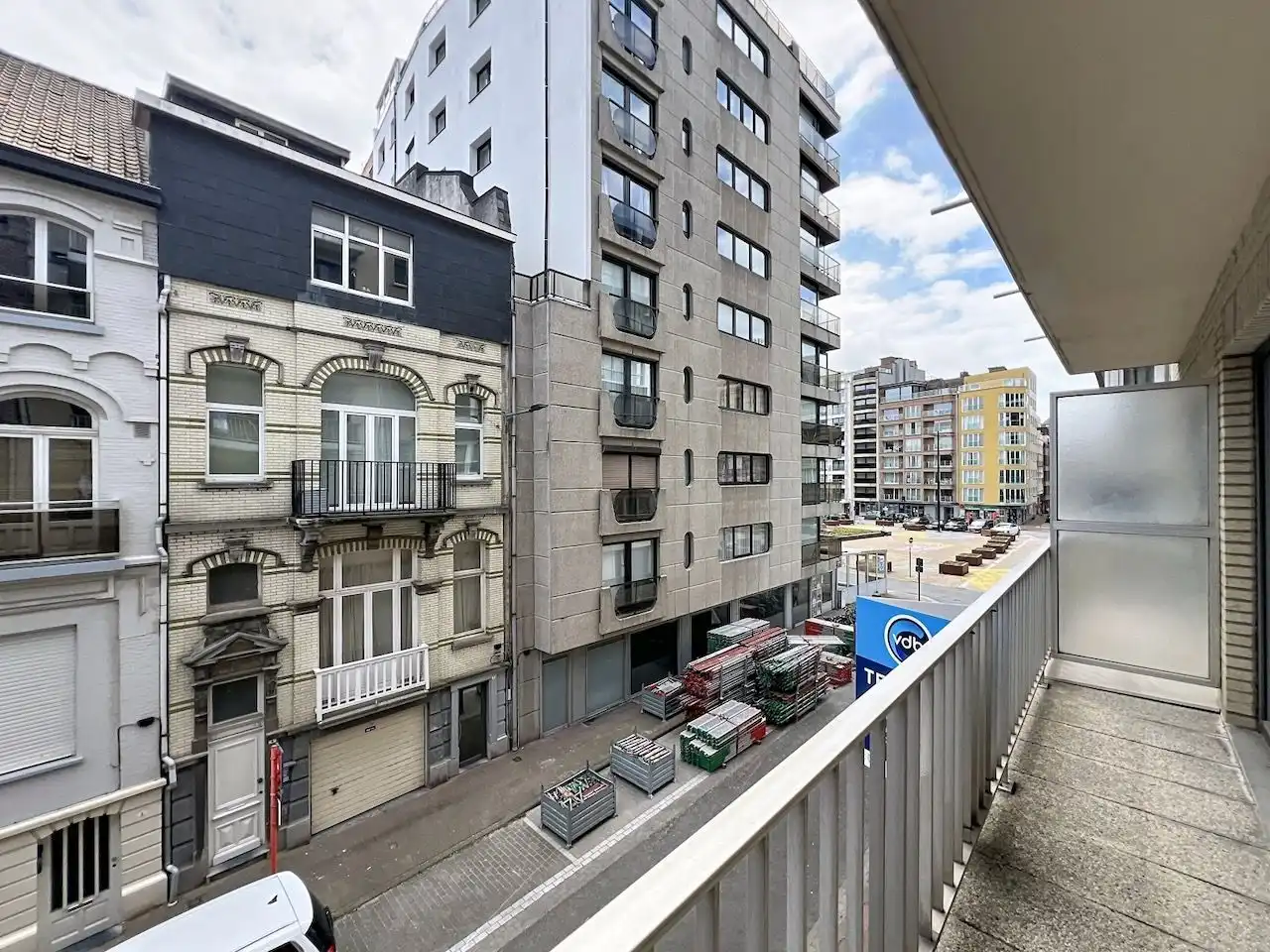 Perfect onderhouden appartement met zuidgericht terras in de O.L.Vrouwstraat ter hoogte van het Heldenplein foto 8