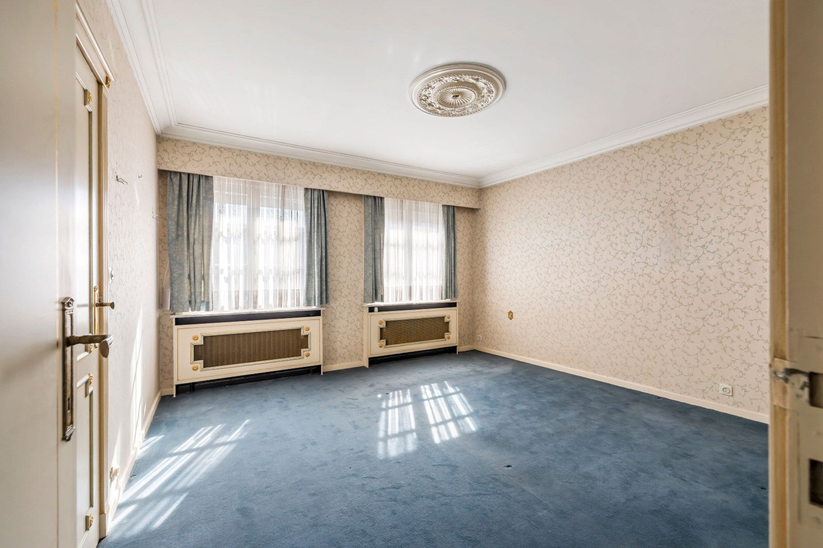 Residentiële, karaktervolle 5-slpk burgerwoning met dubbele garage foto 19
