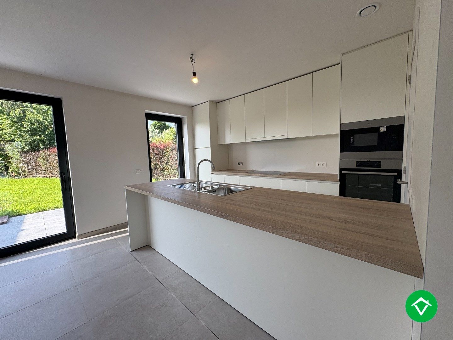 TE HUUR – Energiezuinige nieuwbouwwoning met tuin  foto 3