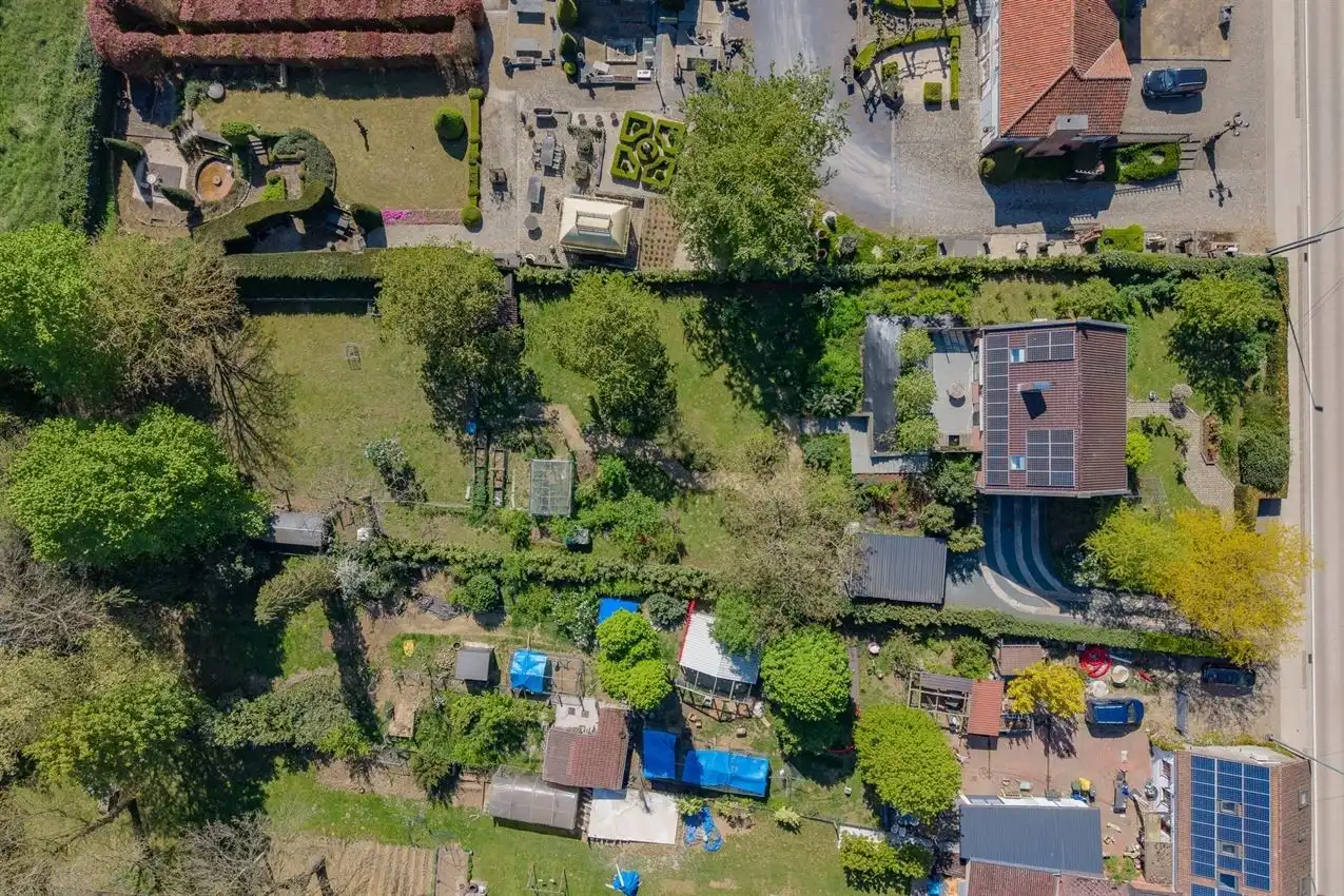 Moderne "Engelse charme, hedendaagse verfijning in oase van groen foto 35