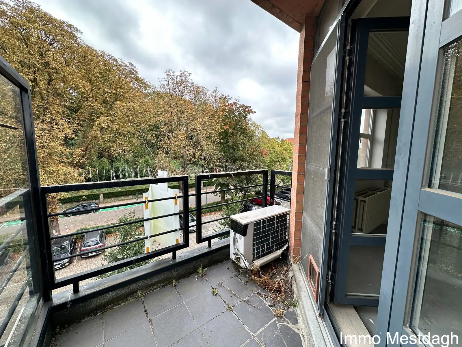 LEUK APPARTEMENT MET POTENTIEEL IN HARTJE DIEST foto 8