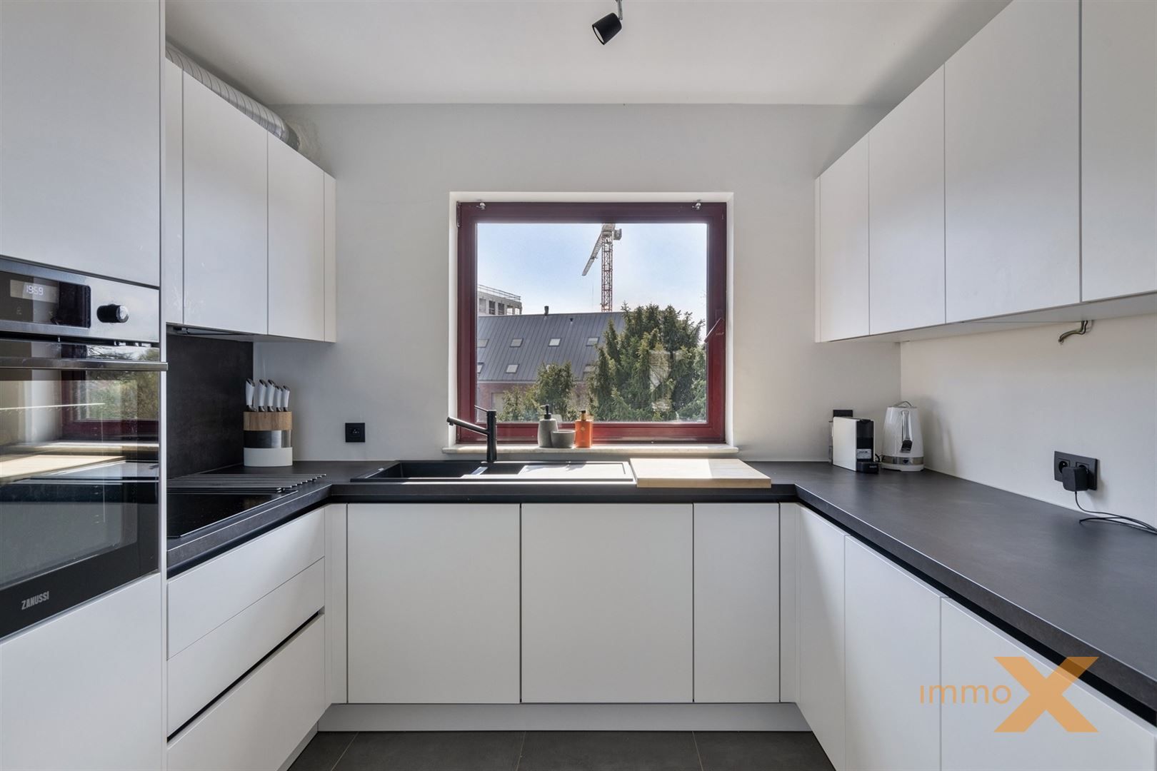 TOPPER!! GERENOVEERD LICHTRIJKE DUPLEX 3 SLPKS MET PARKEERPLAATS foto 9