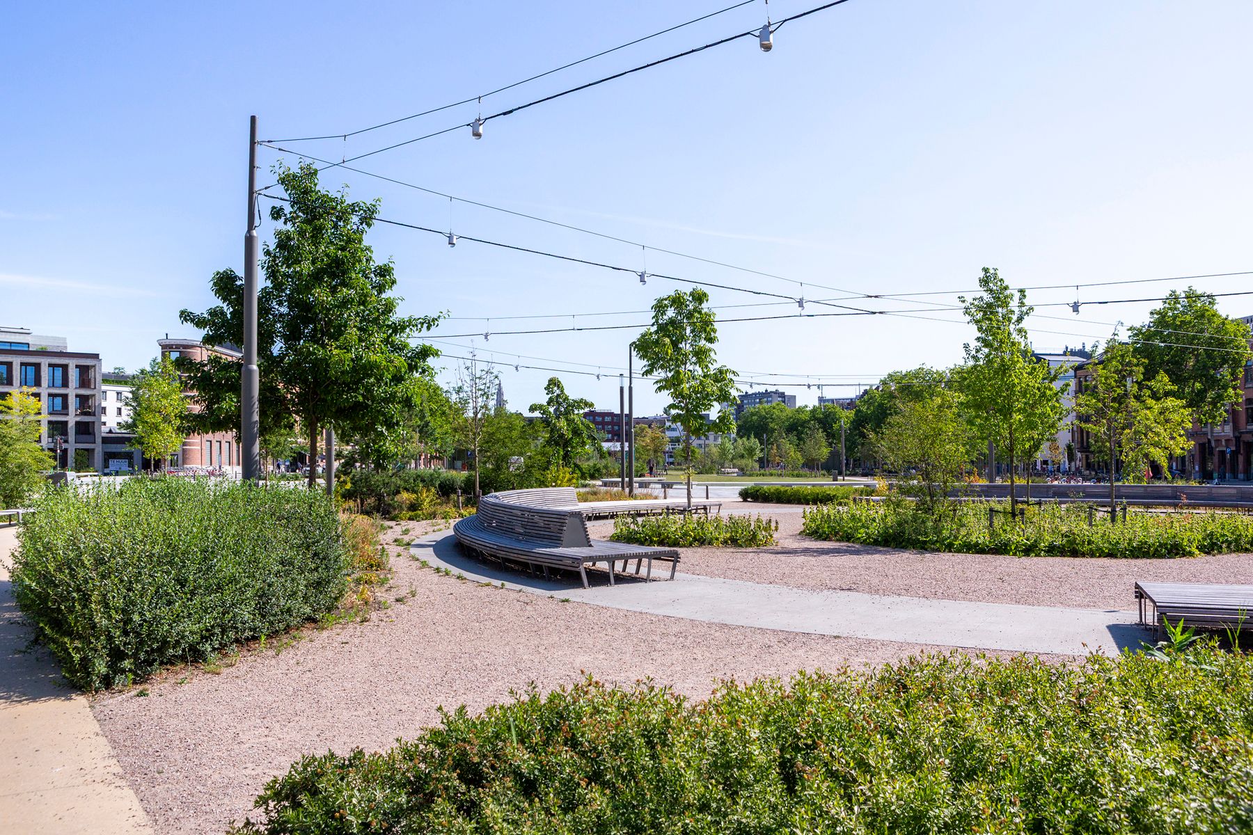 Uniek commercieel gelijkvloers aan het park Dok Zuid foto 2