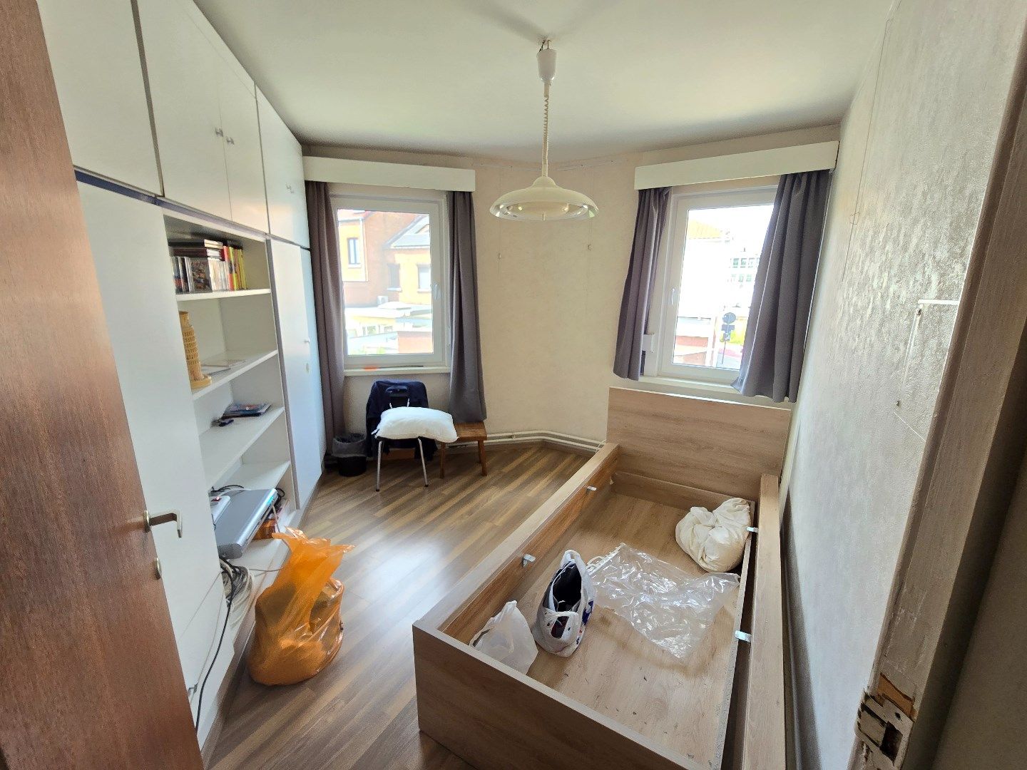 2 te renoveren woningen, nabij centrum, station  foto 27