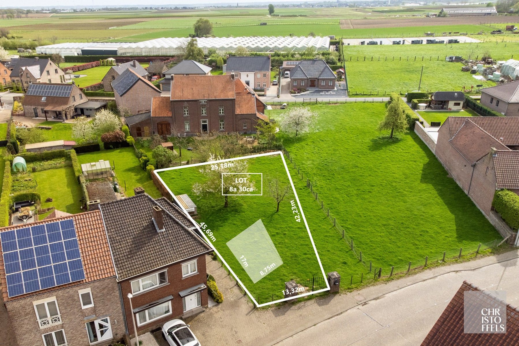 Bouwgrond voor open bebouwing (830m²) in rustige omgeving te Eigenbilzen! foto {{pictureIndex}}