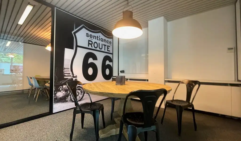 Gelijkvloers kantoor te huur nabij Singel in Antwerpen foto 6