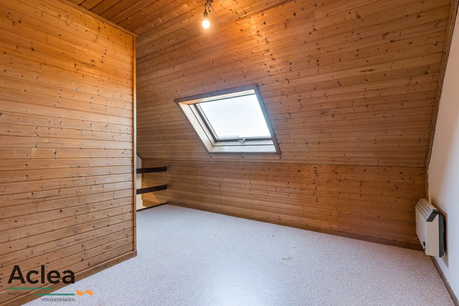 Instapklaar goed gelegen duplexappartement in centrum Eeklo foto 15