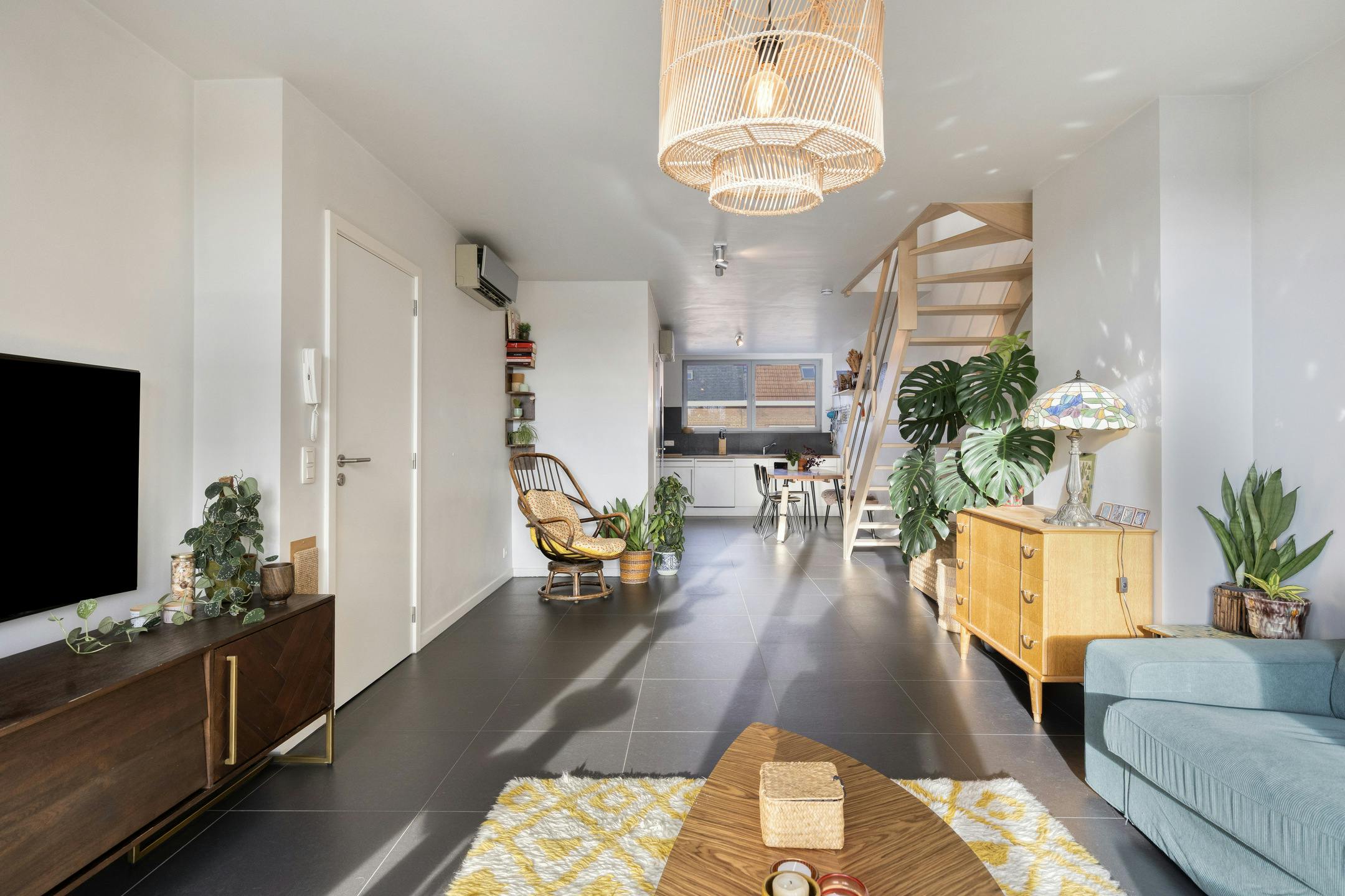 Gezellige duplex in het centrum van Grimbergen, met prachtig uitzicht, groot terras en parking! foto 6