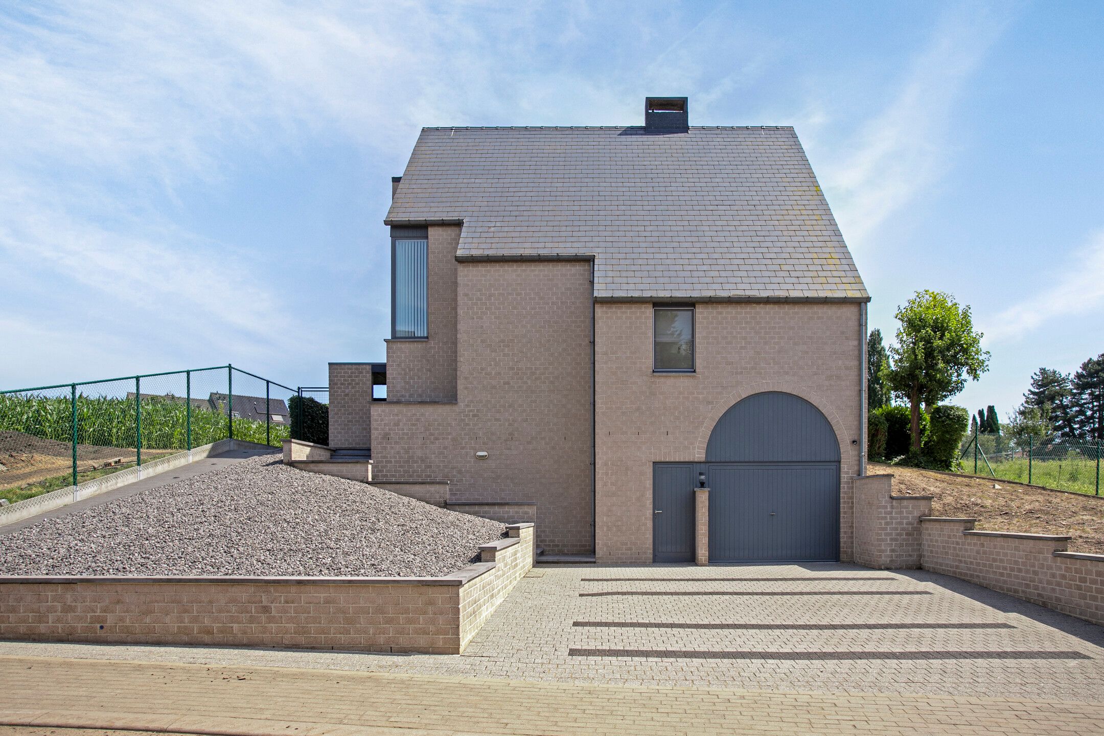 Uniek wonen in de dorpskern foto 1