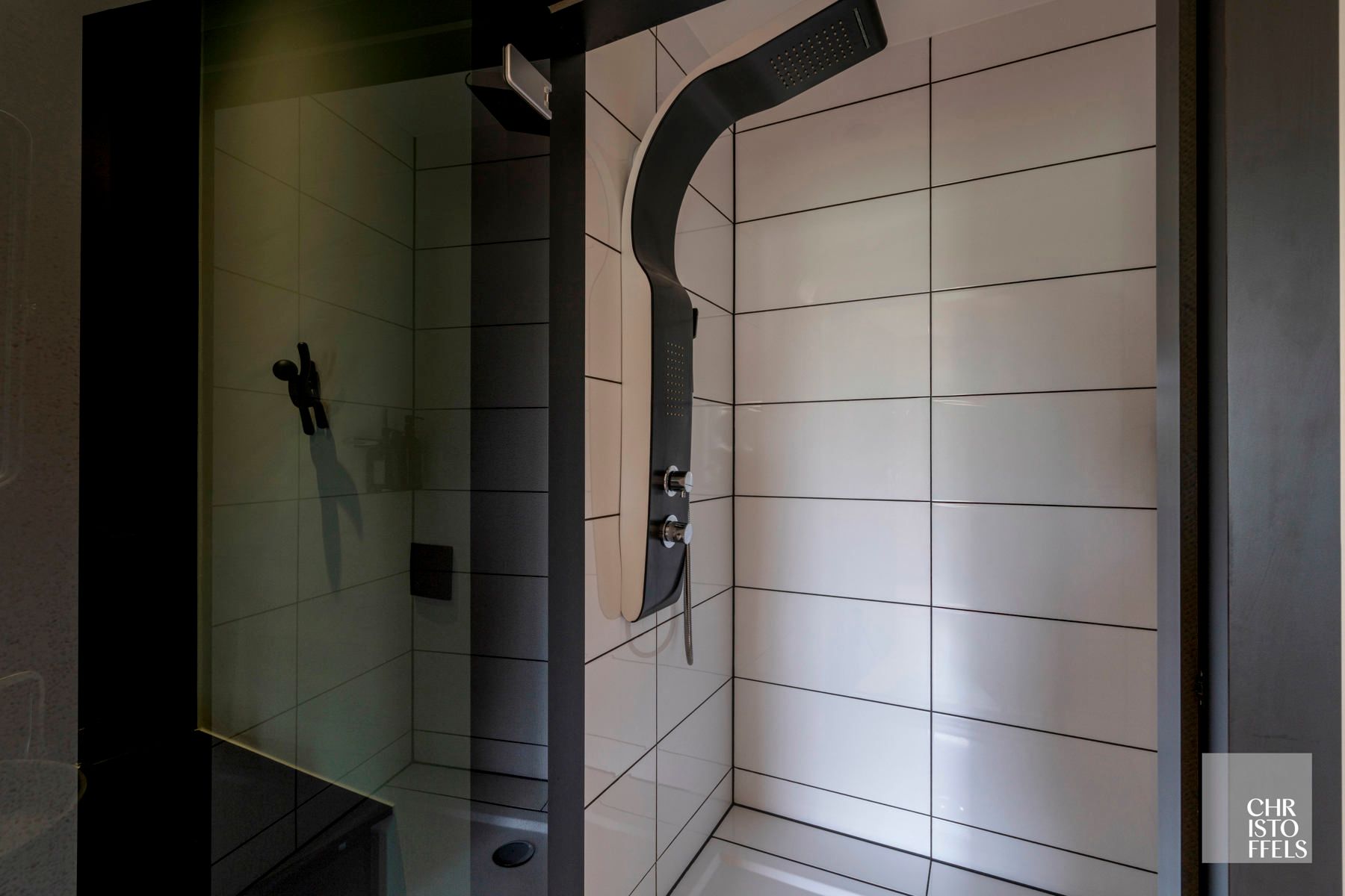 Investeringsobject - twee gerenoveerde en energiezuinige vakantiehuizen te Kesselt (Lanaken)! foto 29