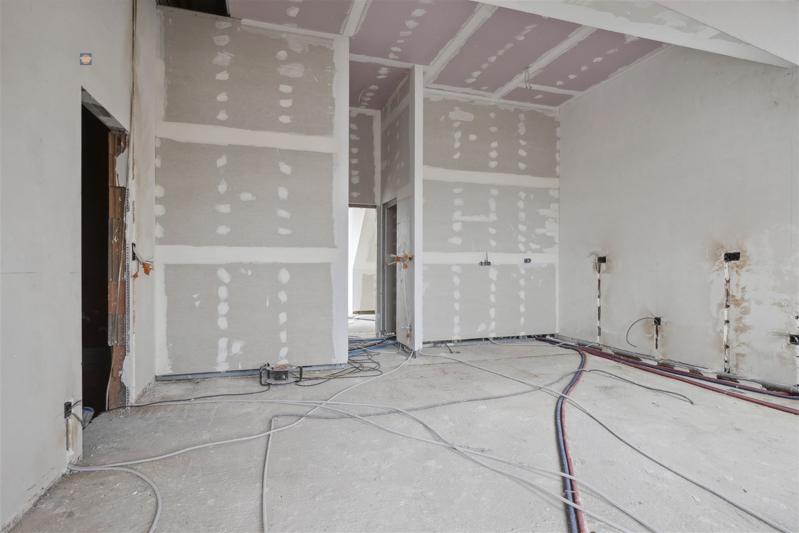 Stijlvol nieuwbouwappartement in centrumlocatie foto 10