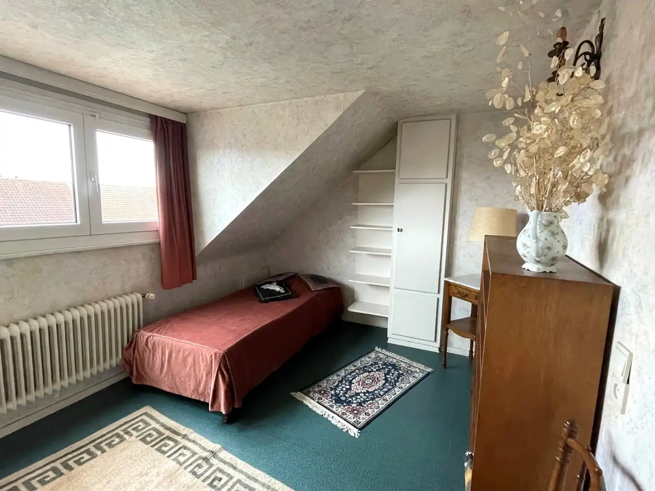 Ruime, solide gezinswoning met 4/5 slaapkamers en zonnige tuin in Koningslo foto 15