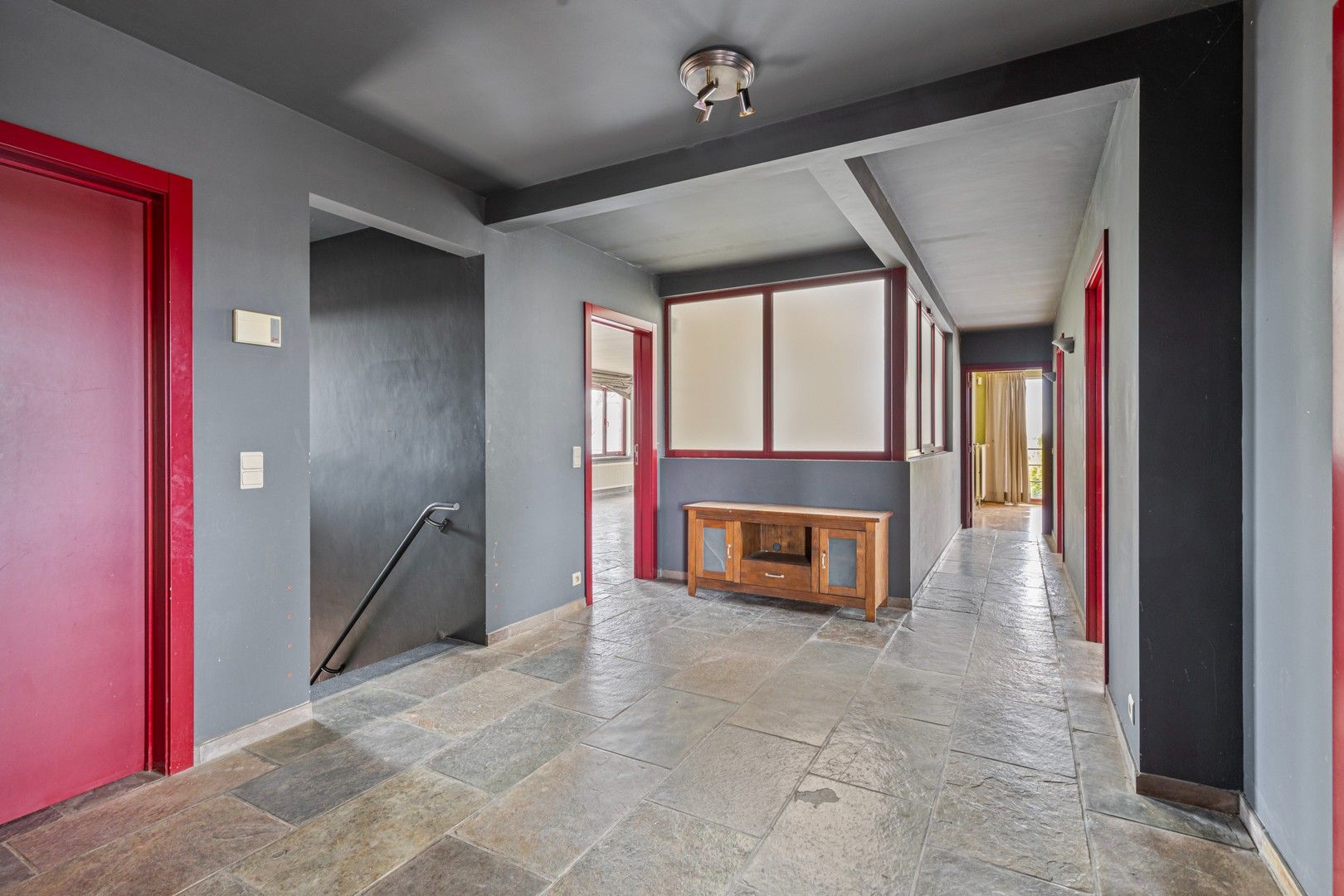 Handelspand met woning te koop - zeer veel potentieel foto 14