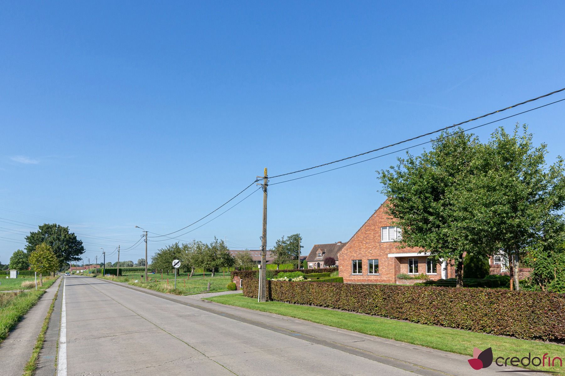 Ruime woning met 4 slaapkamers, bureau en dubbele garage foto 28