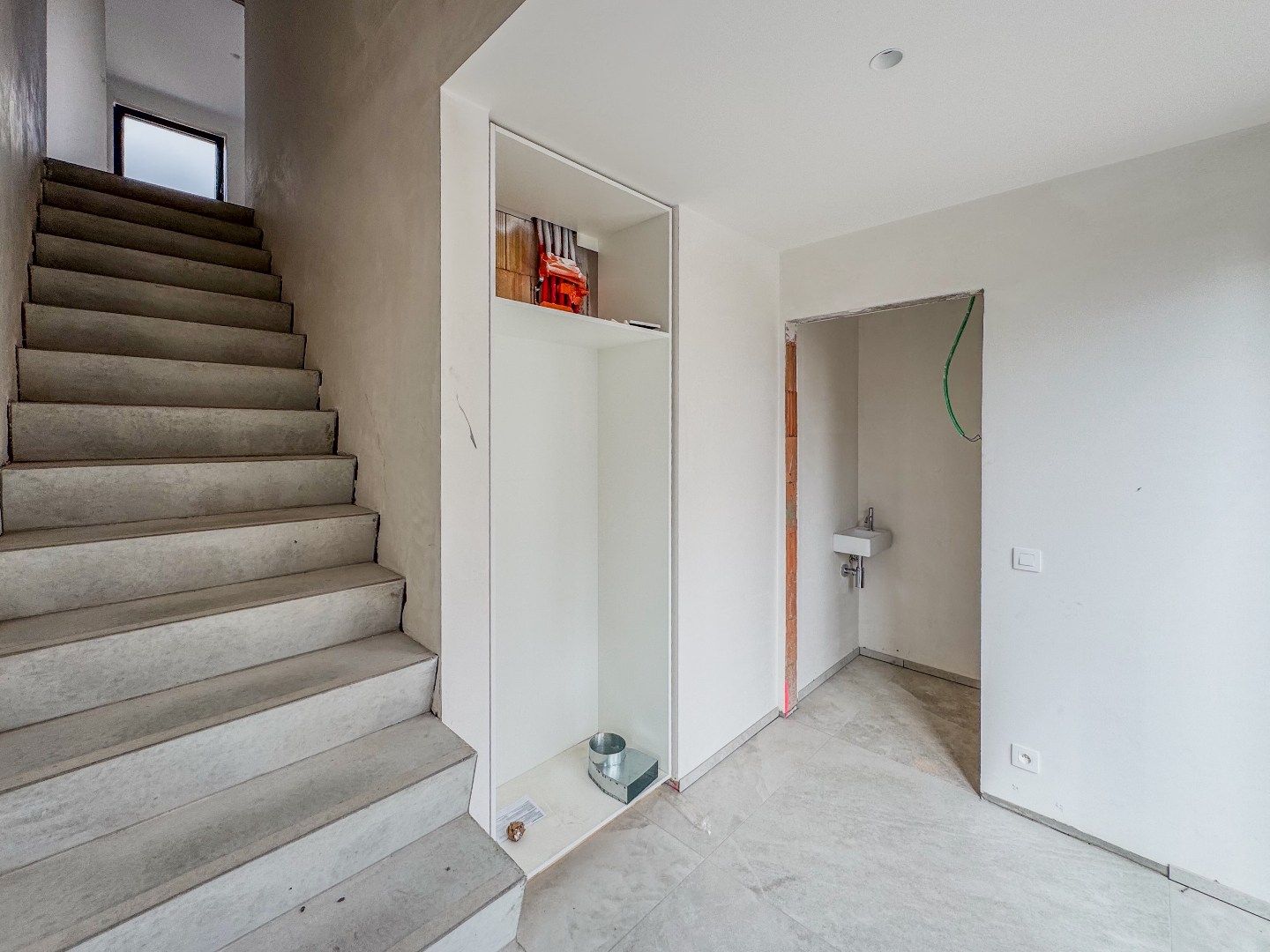 Energiezuinige nieuwbouwwoning met 3 slaapkamers, ruime garage en tuin. foto 12