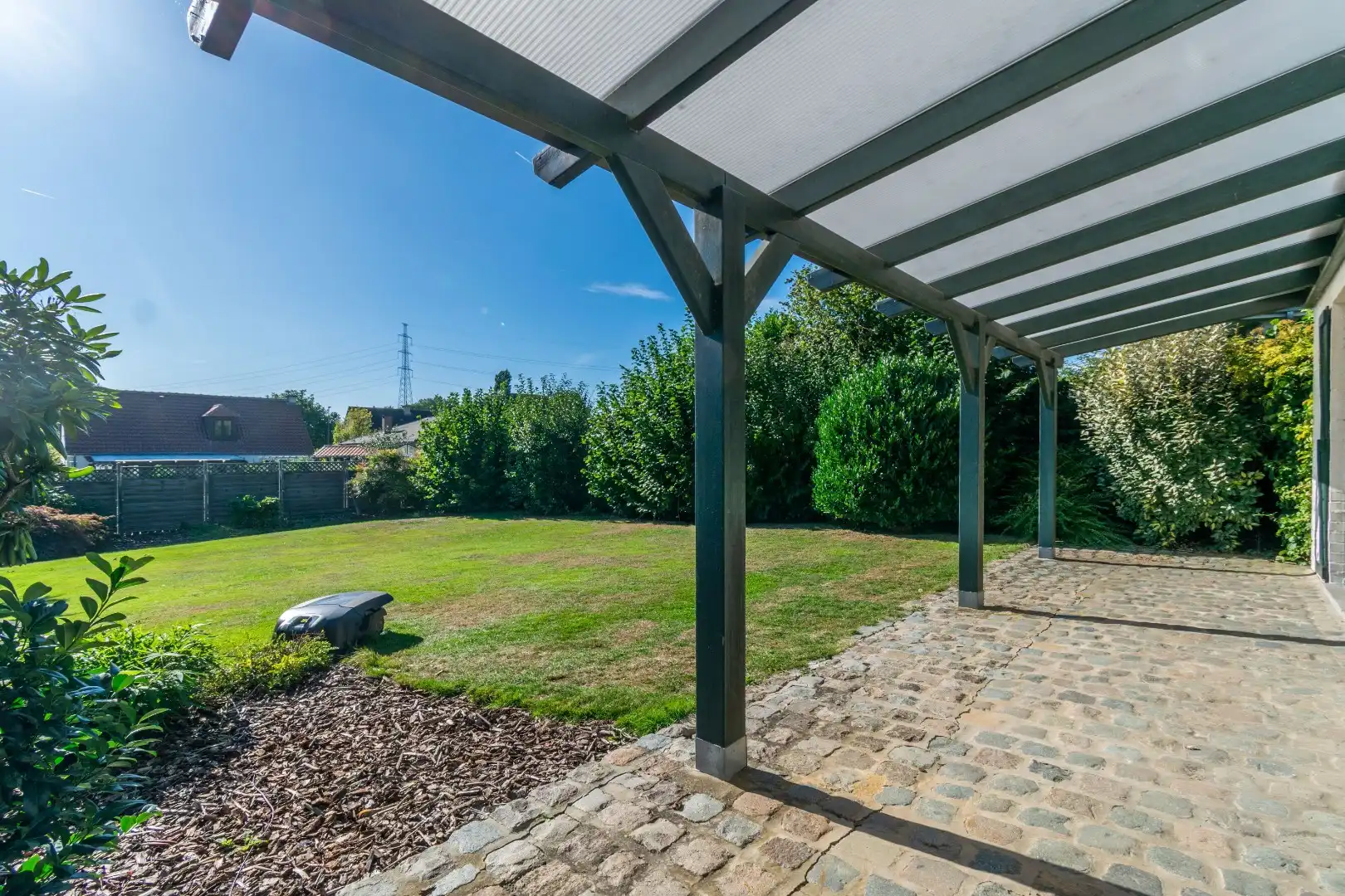 LICHTRIJKE OPEN BEBOUWING MET 3 SLP, GARAGE & ZUID-TUIN foto 11