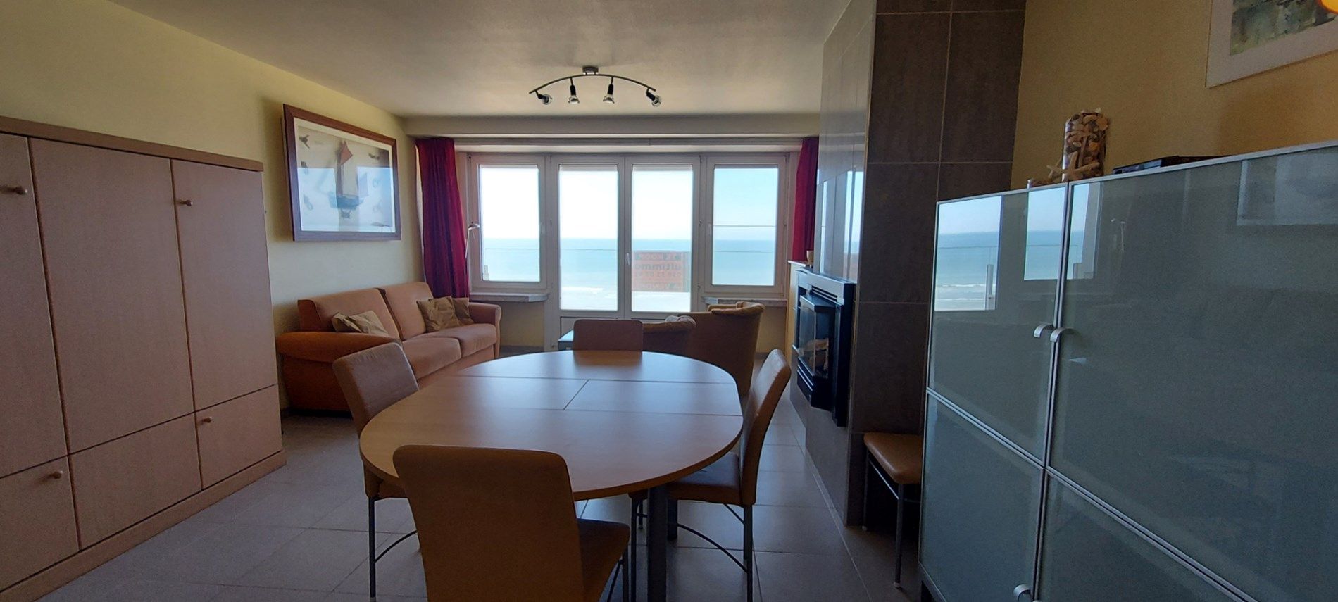 RUIME verzorgde studio met uitstekende ligging op de Zeedijk te Koksijde ! foto 9