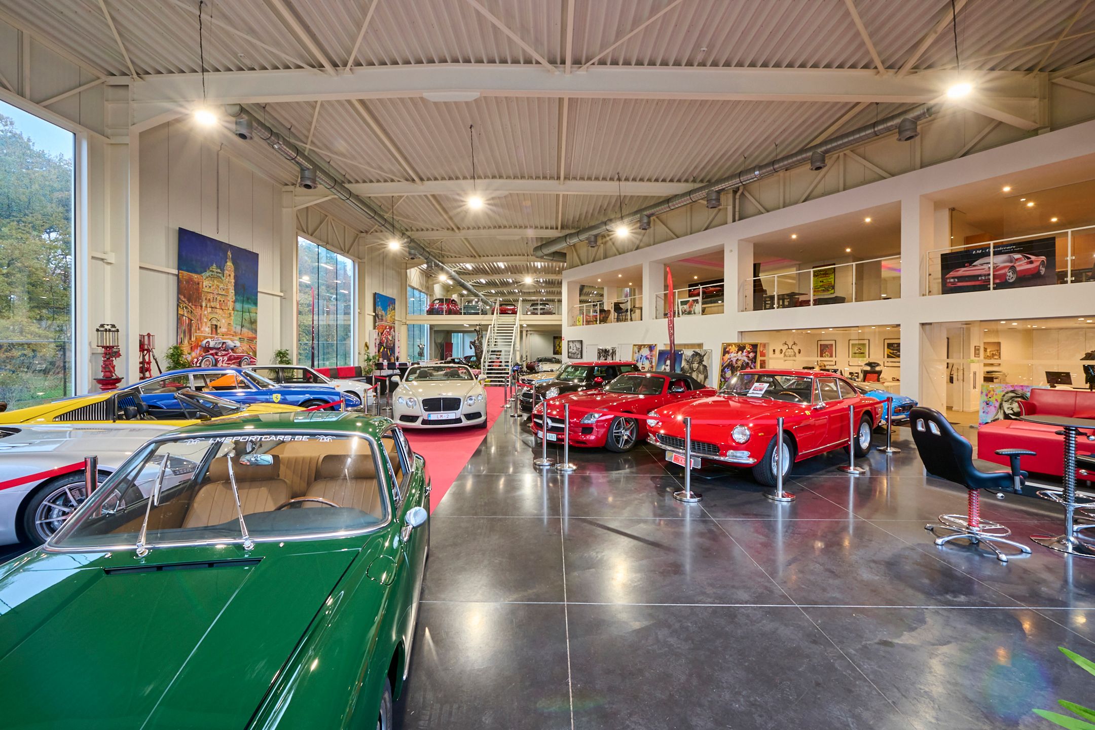 TE KOOP: unieke showroom met kantoren – ZICHTLOCATIE foto 5