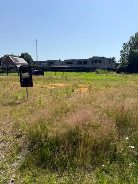 Zeer rustig gelegen bouwgrond voor half-open bebouwing op 5are 56ca foto 6