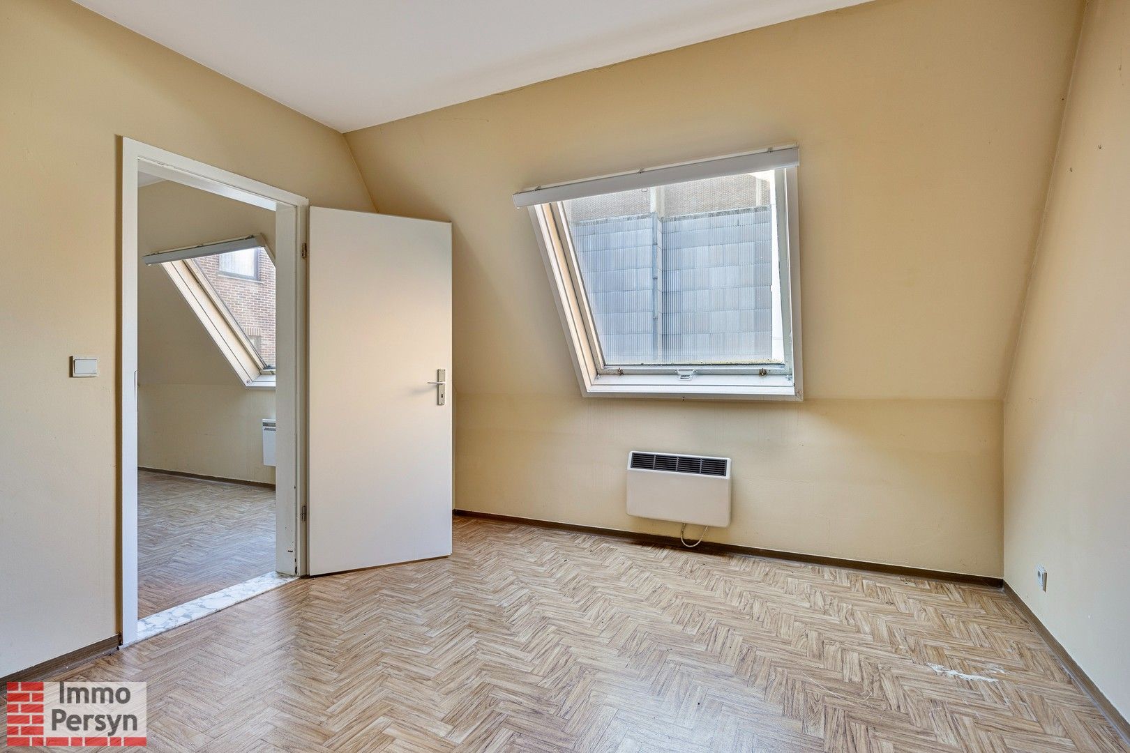 Unieke Renovatorkans: Centrale Ruimte in Aarschot met diverse mogelijkheden foto 7